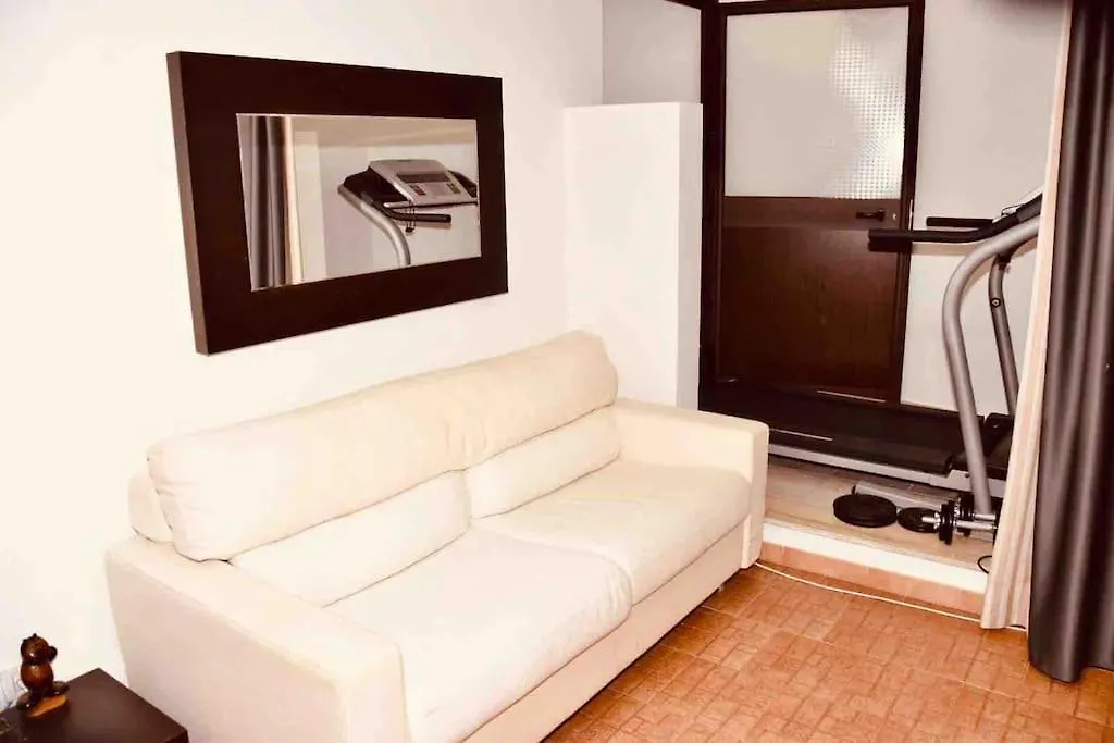 Apartment, Beach 3 Minutes Walk, Spiaggia 3 Minuti A Piedi Su Forti