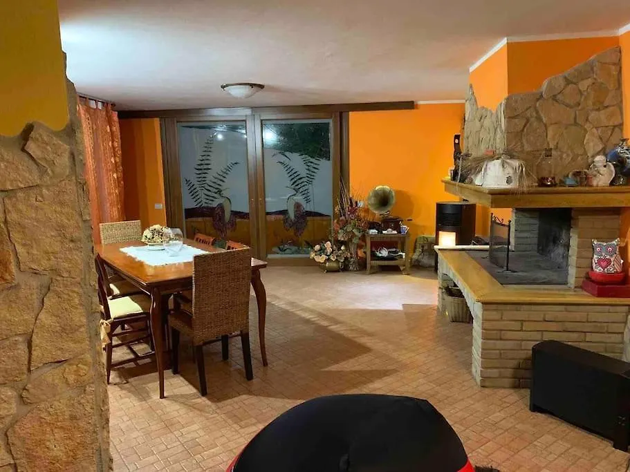 Apartment, Beach 3 Minutes Walk, Spiaggia 3 Minuti A Piedi Su Forti Italy