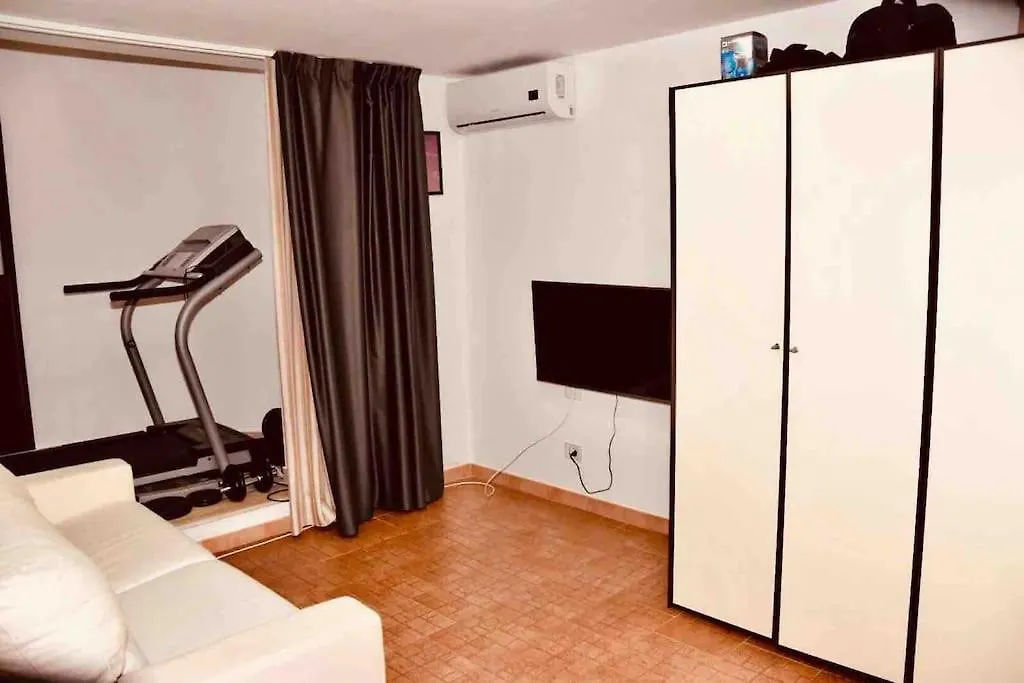 Apartment, Beach 3 Minutes Walk, Spiaggia 3 Minuti A Piedi Su Forti
